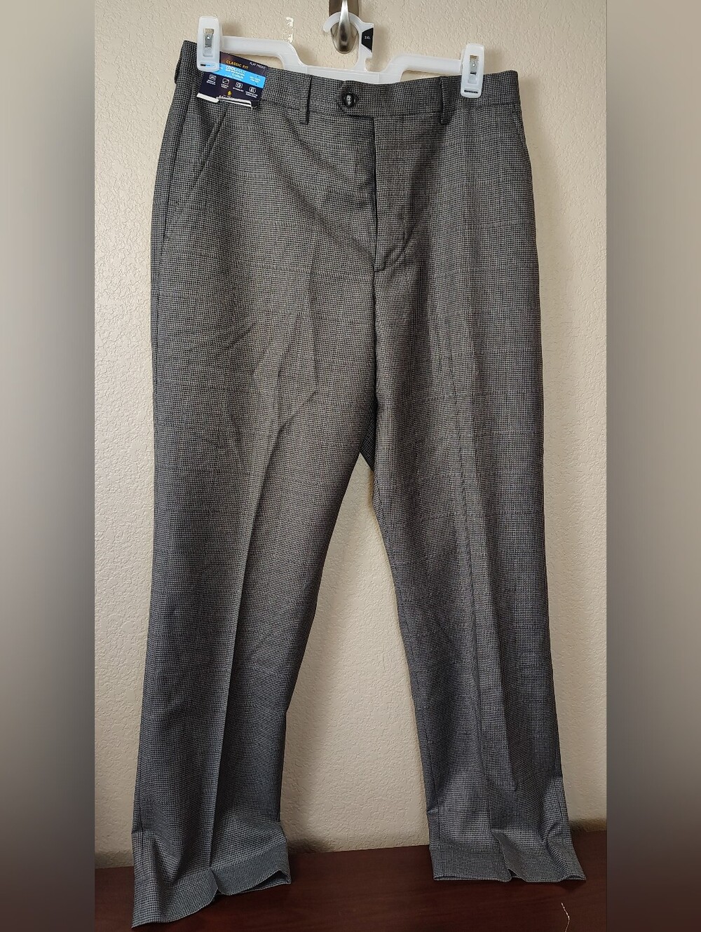 Stafford Men’s 36x32 Gray Glen Plaid Wool Blend Coolmax Dress Pants NWT